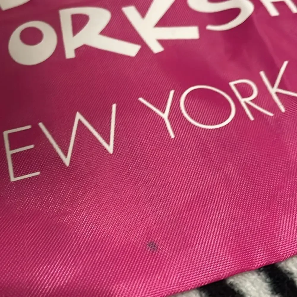 Build a bear workshop New York City BABW pink white mesh drawstring book bag